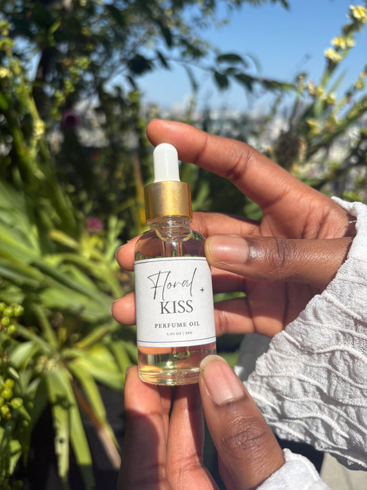 Floral kiss perfume oil
